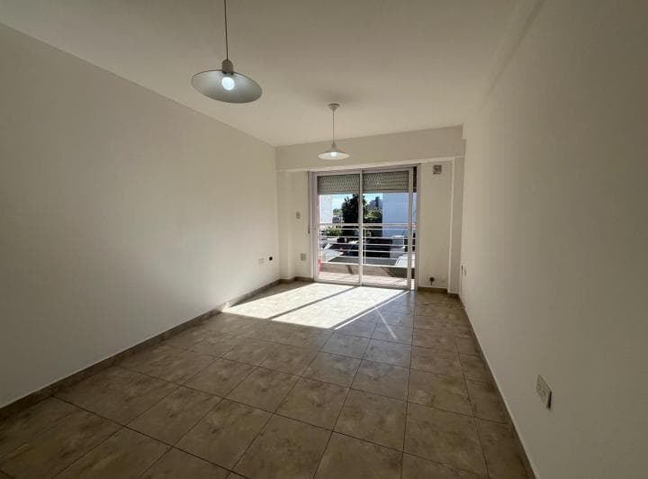 Departamento en Alquiler 2 Ambientes con Cochera - Moron - 4