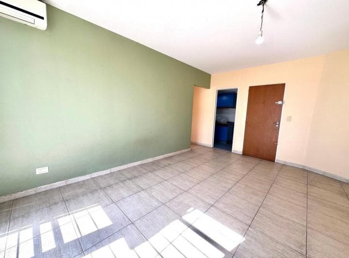 Impecable Departamento 2 Ambientes con Cochera Lanus Oeste - 4