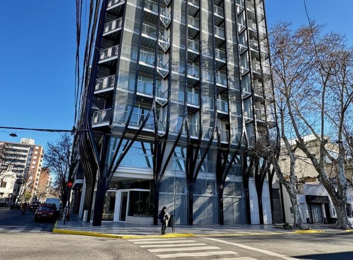 Departamento a Estrenar Tipo Triplex de 2 Dorm. en Venta Rosario - 2