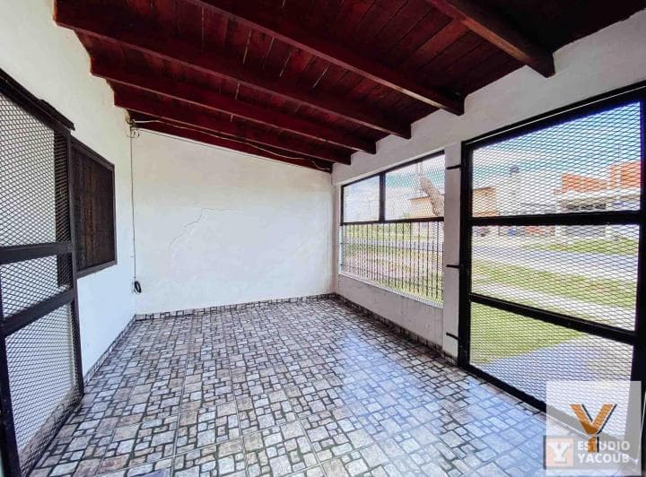 Casa en Venta - 3 Dorm. 1 Baño - Cochera - 400 m² - Melchor Romero, La Plata - 5