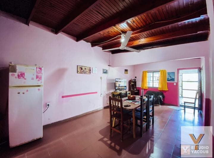Casa en Venta - 3 Dorm. 1 Baño - Cochera - 400 m² - Melchor Romero, La Plata - 2