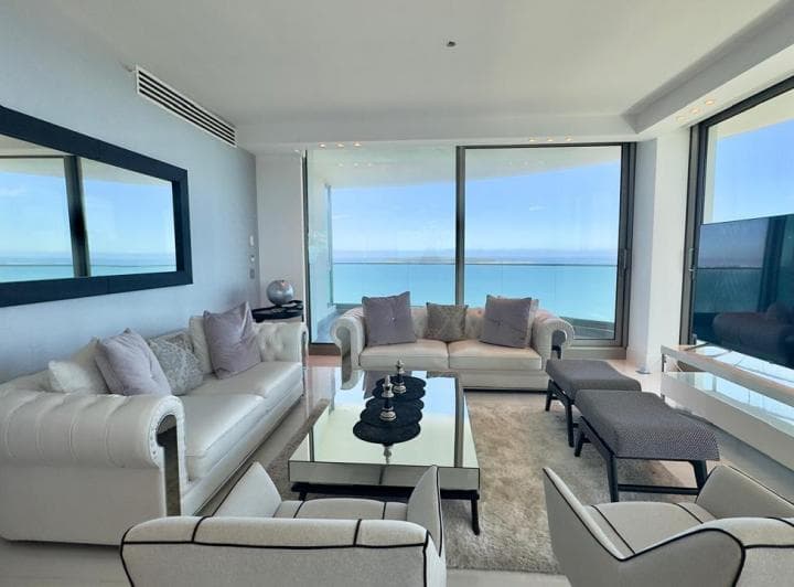 Venta/alquiler Departamento Esquinero Fendi Château, Punta del Este - 3