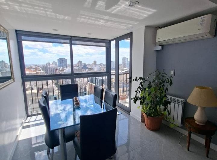 Venta Departamento Tres Ambientes, Vista Al Mar y Cochera. Palacio Cosmos - 5