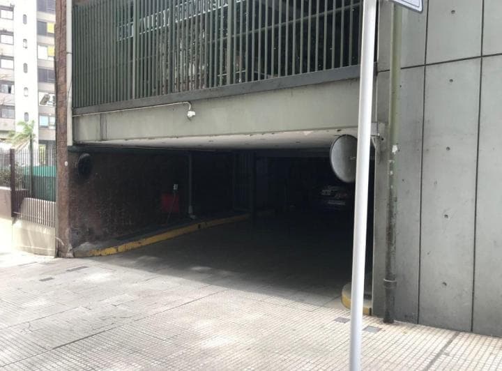 Venta | Cochera | Retiro - Centro | Suipacha y Arroyo - 2