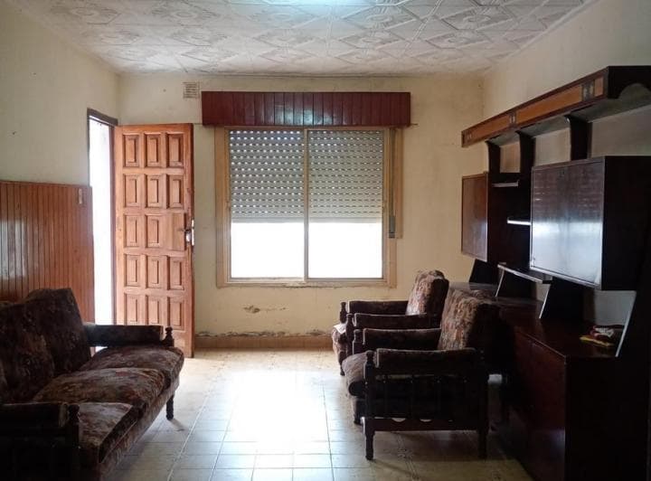 En Venta Casa 2 Dorm. Barrio Apem - Las Talitas - 5
