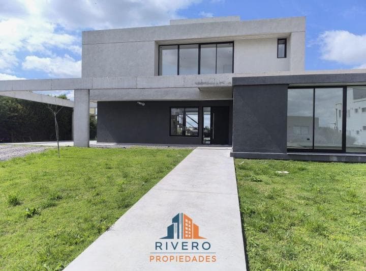 Venta Casa a Laguna 4 Habitaciones Horizontes Al Sur - 2