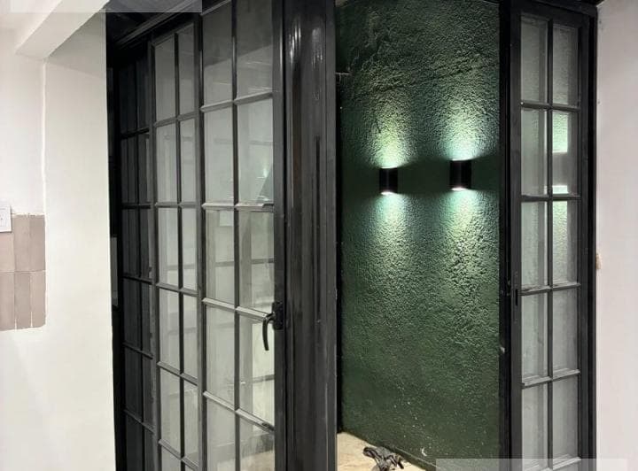 Vende 2 Ambientes Refaccionado con 2 Patios y Expensas Bajas - 4