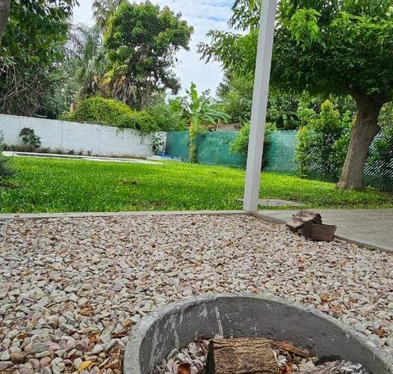 Casa en Venta - 3 Dorm. 3 Baños - City Bell - 3