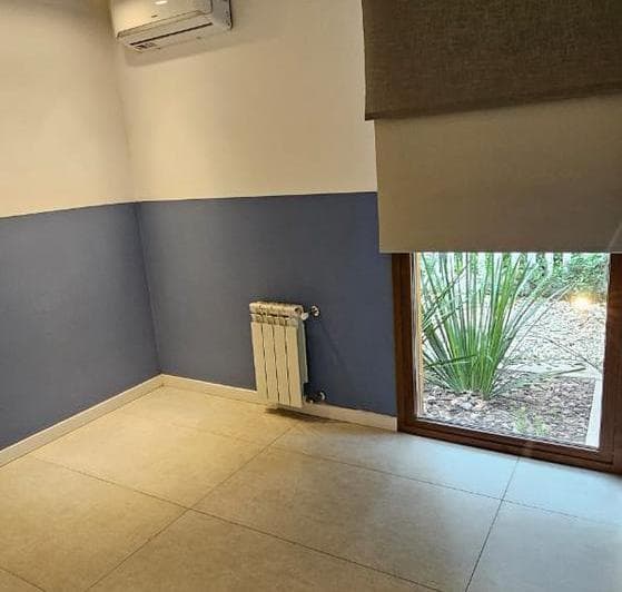 Casa en Venta - 3 Dorm. 3 Baños - City Bell - 5