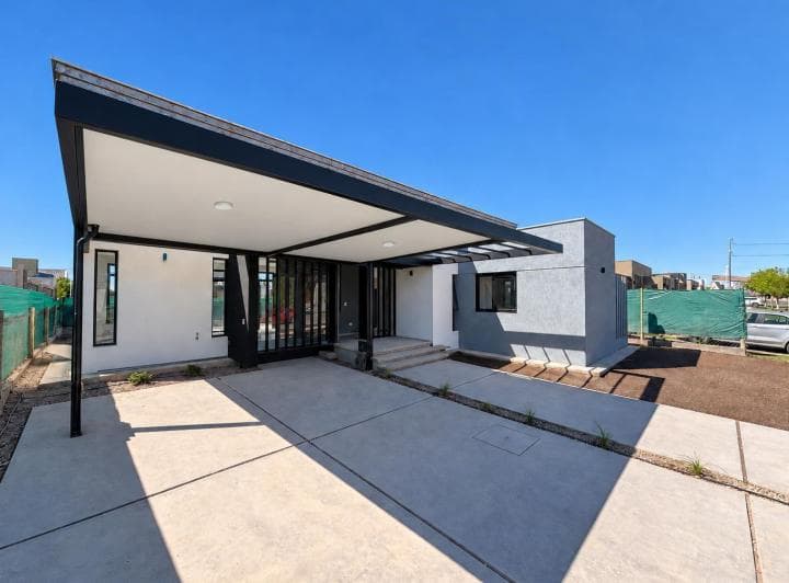 Casa en Venta en Barrio Privado en Lujan de Cuyo - 3