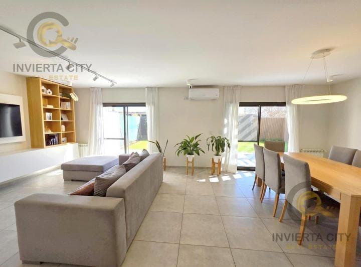 Impecable Casa 3 Dorm (1 Suite) Las Piedras Valle Escondido - 2