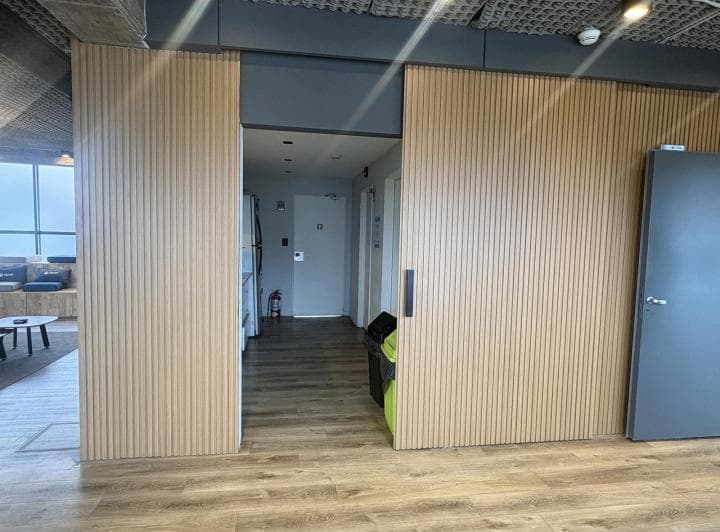 Unica Planta Libre de 330 m². Piso Alto. Super Luminoso. Balcones Aterrazados con Vista Abierta. - 4