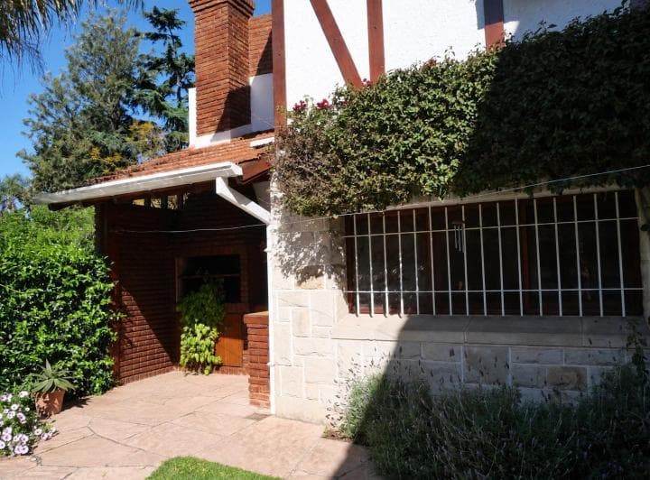 Casa Estilo Tudor en Barrio Parque Aguirre en Acassuso - 5