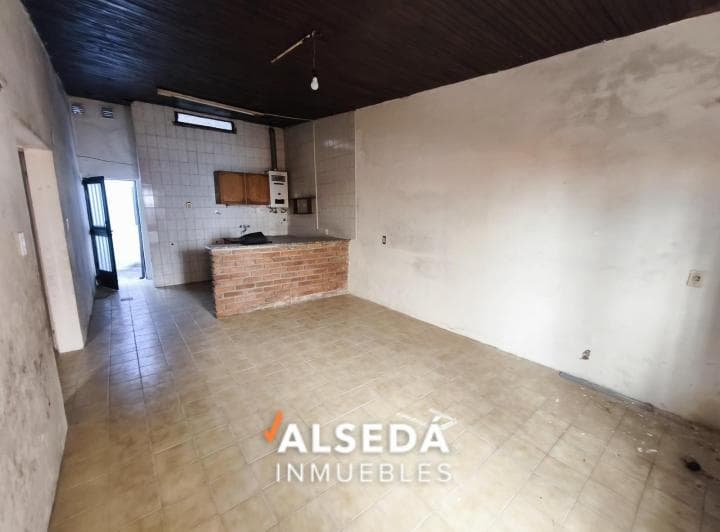 Casa de Pasillo de 3 Dorm. - 5