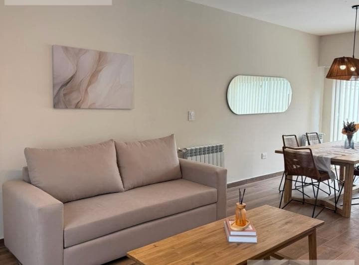 Duplex 4 Ambientes - Cochera - Parque Luro - 3