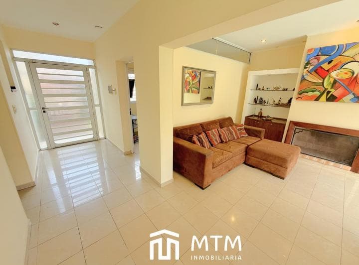 Casa en Venta Granadero Baigorria. - 2