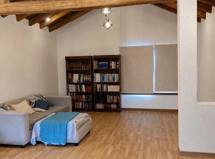 Casa en Alquiler - 4