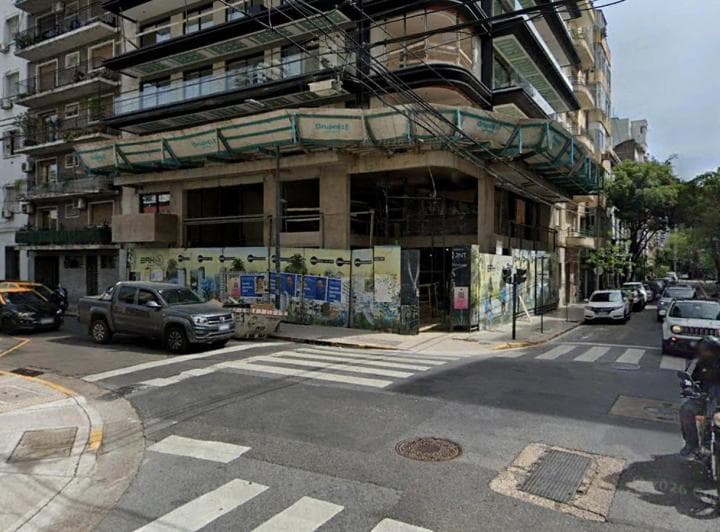 PH en Venta - 3 Dorm. 2 Baños - 400 m² - Lanús - 3