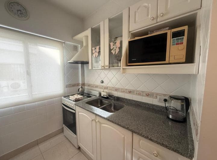 Departamento en Venta de 3 Amb con Pileta y con Cochera Apto Crédito - 4