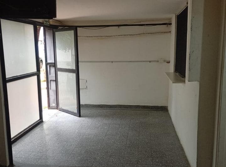 Local en Alquiler - 1 Baño - 56 m - La Plata - 5