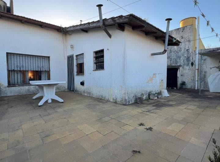 Casa en Venta - 2 Dorm. 1 Baño - Mercedes - 4