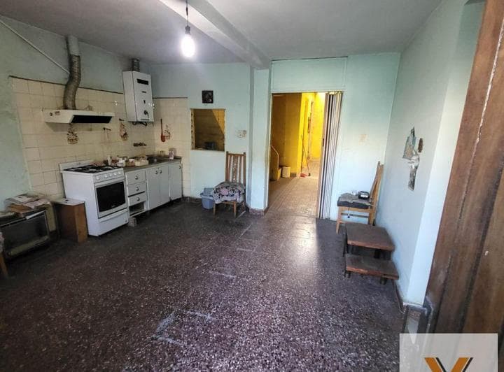 Casa en Venta - 2 Dorm. 1 Baño - Cochera - 130 m² - Valentín Alsina - 4