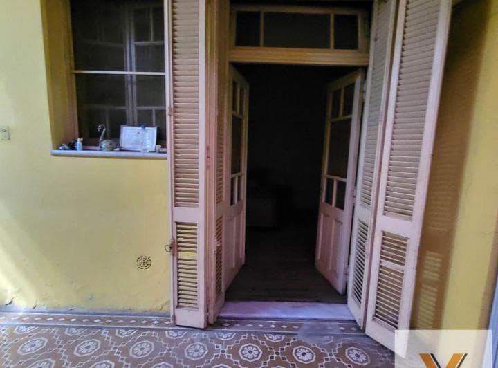 Casa en Venta - 2 Dorm. 1 Baño - Cochera - 130 m² - Valentín Alsina - 3