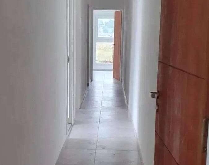 Casa en Venta - 2 Dorm. 1 Baño - 370 m - La Plata - Los Hornos. - 5