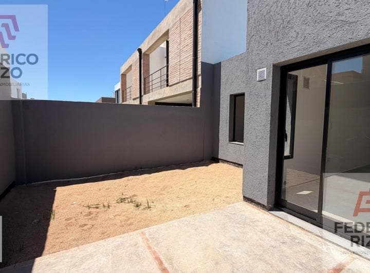 En Venta Casa en Rincones de Manantiales. 2 Dorm. Mudate Ya - 5