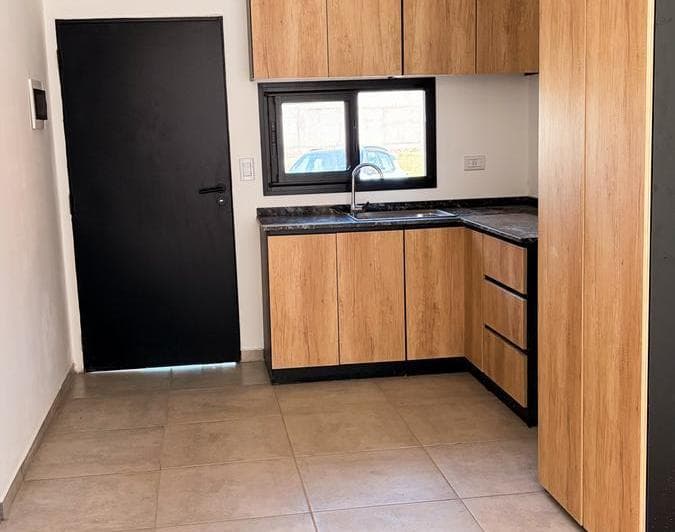 En Venta Casa en Rincones de Manantiales. 2 Dorm. Mudate Ya - 3