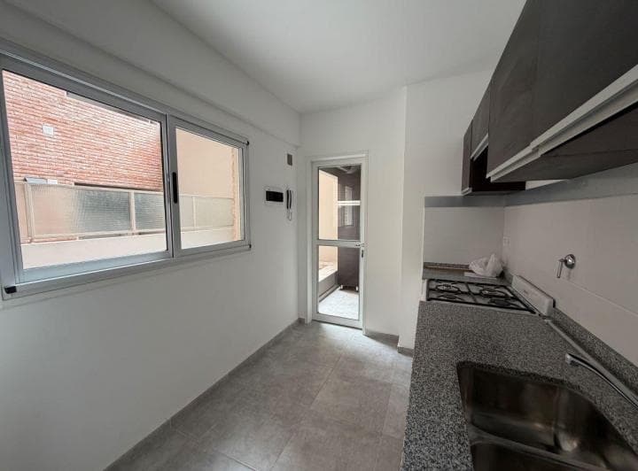 Departamento de 2 Dorm. en Alquiler Barrio Basto Rosario - 5