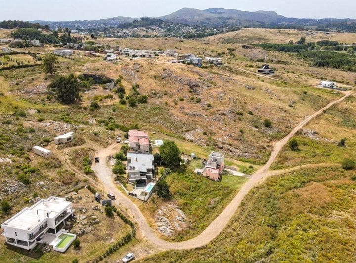 En Venta Terreno de 793 m² en Loteo Entre Sierras - 5