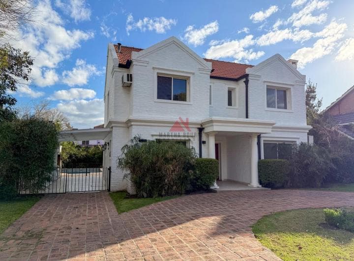 Casa Chalet en Venta en La Delfina, Pilar, G. B. a. Zona Norte - 2