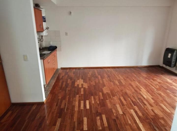 Venta 2 Ambientes Al Frente con Balcón. Apto Credito, Luminoso. Parrilla. Moreno Al 3000. Balvanera. - 3