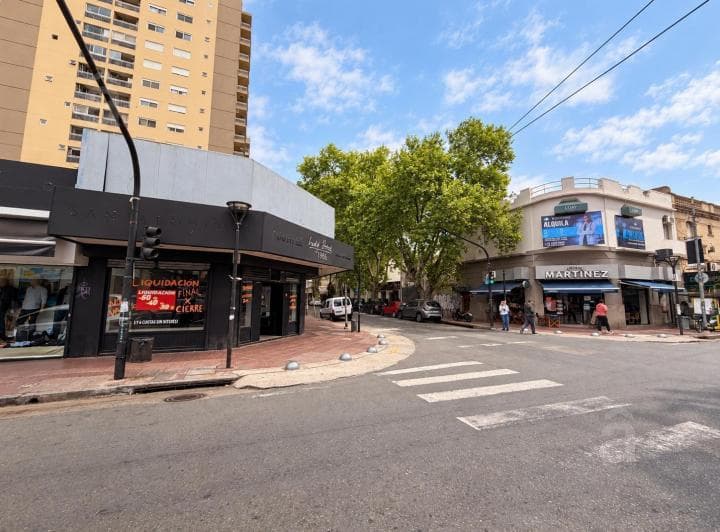Local en Alquiler en Villa Ballester Centro. Excelente Esquina. Única. - 2