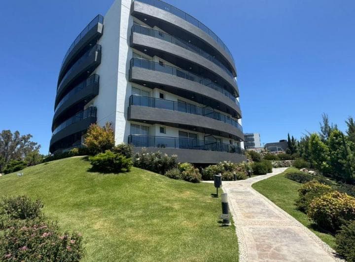 Departamento de 60 m² con 2 Dorm. en Venta en Veneto Village - 4