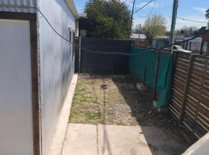 Casa en Alquiler - 1 Dormitorio 1 Baño - 28 m - La Plata - 5
