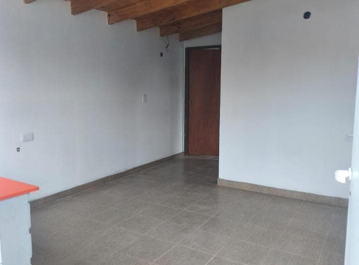 Casa en Alquiler - 1 Dormitorio 1 Baño - 28 m - La Plata - 4