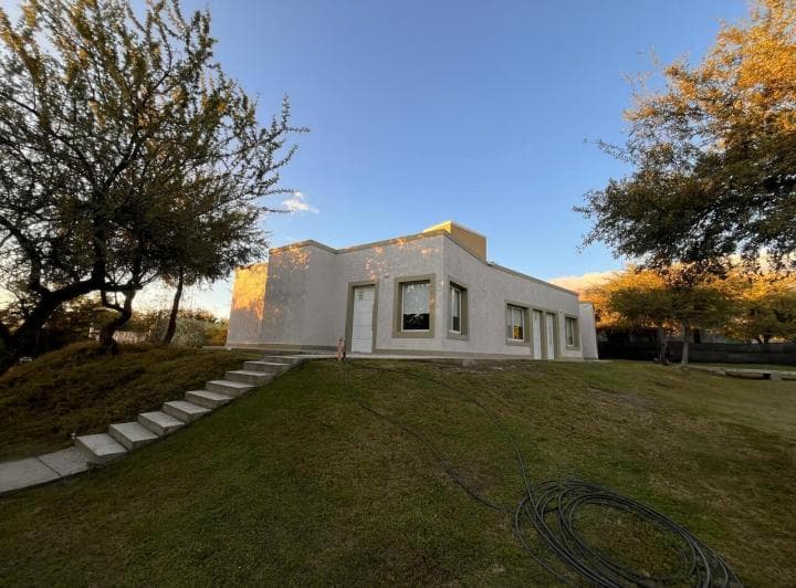 Complejo Turistico de 8 Apartamentos y Una Casa Merlo San Luis - 5