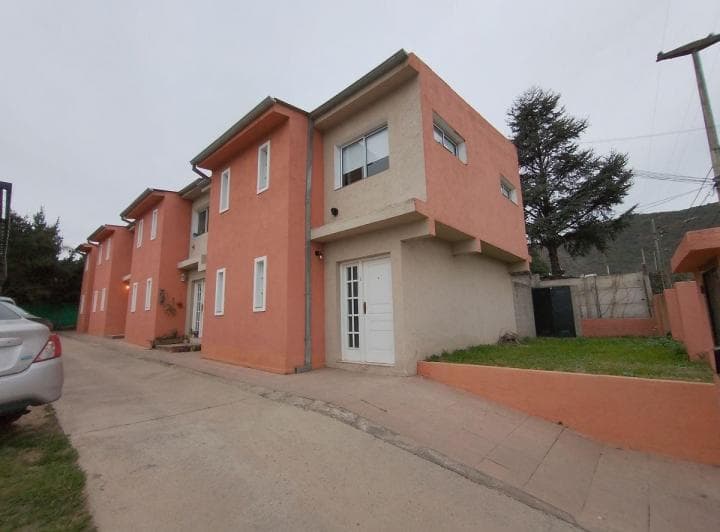 Alquiler Duplex 1 Dormitorio en Housing, Carlos Paz. con Cochera y Patio - 3