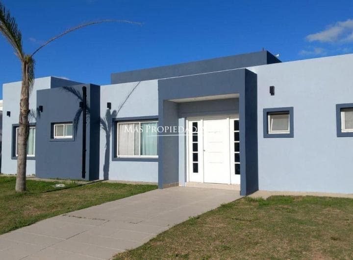 Venta Casa en Lagos de Canning 3 Dorm. - 2