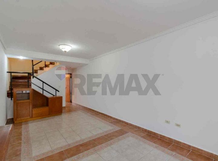 Venta PH Tipo Casa 4 Amb Parque Patricios Cochera - 4