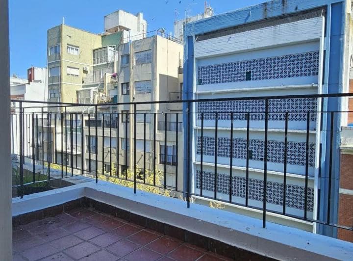 Bellísimo Depto de 2 Amb C/balcón Terraza Para Alquiler por 24 Meses - 2