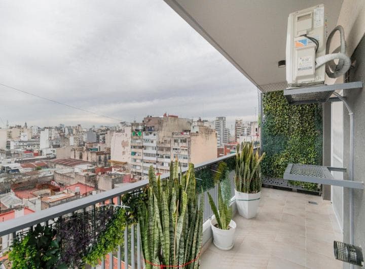 Venta. Dpto 2 Ambientes. Luminoso. C/balcon. Balvanera - 3