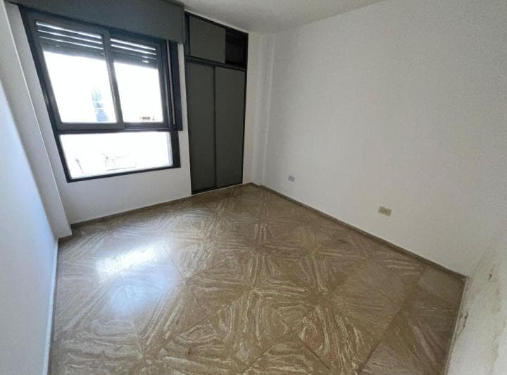 Departamento de 2 Dorm. en Marcelo T. de Alvear Al 300 - 5