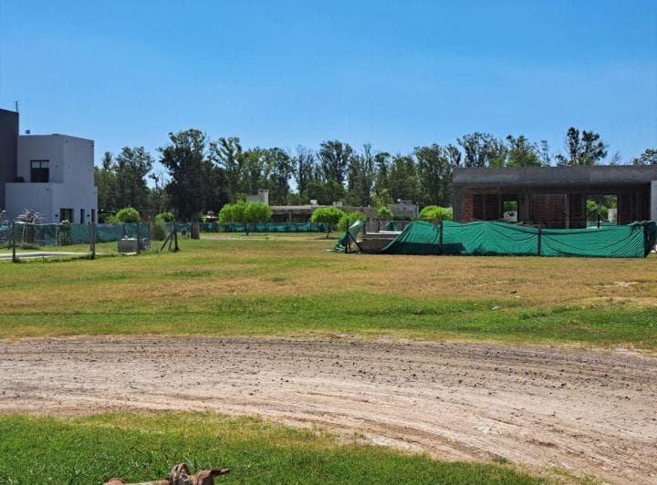 Terreno de 684 m² en Cul de Sac, en Venta en Barrio Privado El Ensueño - 3
