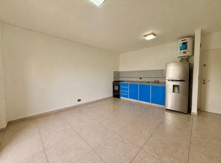 Venta Departamento 3 Ambientes en Ciudadela - 2