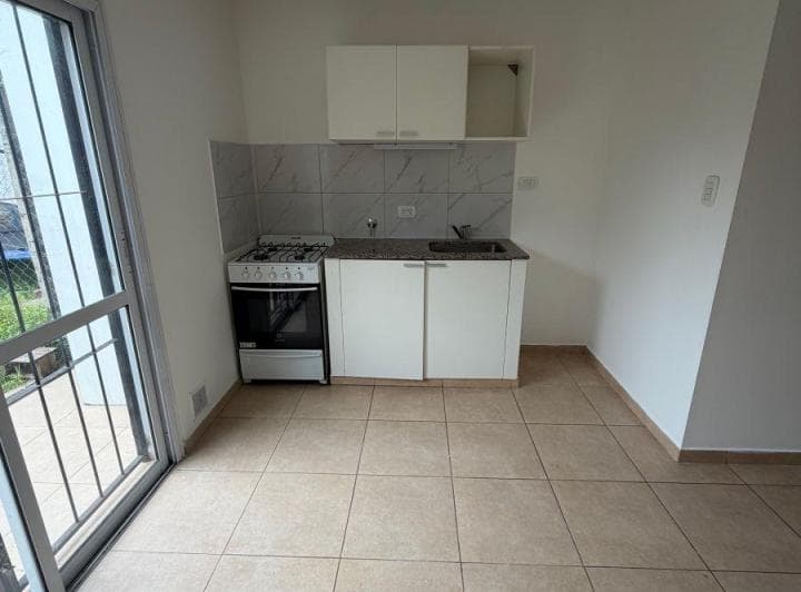 Alquilo Duplex 64 E/ 136 y 137 - 2