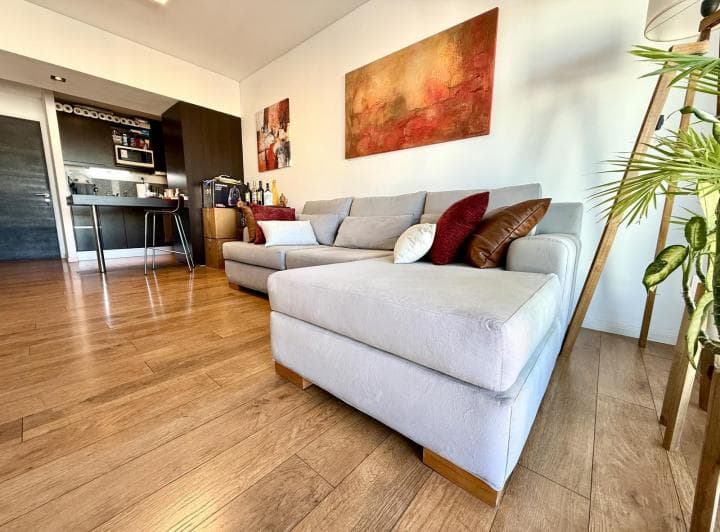 Muy Lindo Departamento de 2 Ambientes con Amenities en Alquiler en La Torre Wave de Vicente Lopez - 3