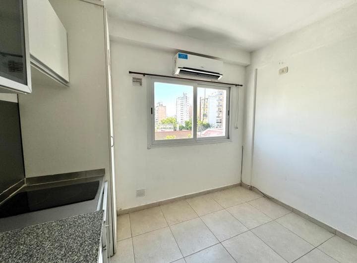 Venta Departamento Monoambiente Barrio Martin - 3